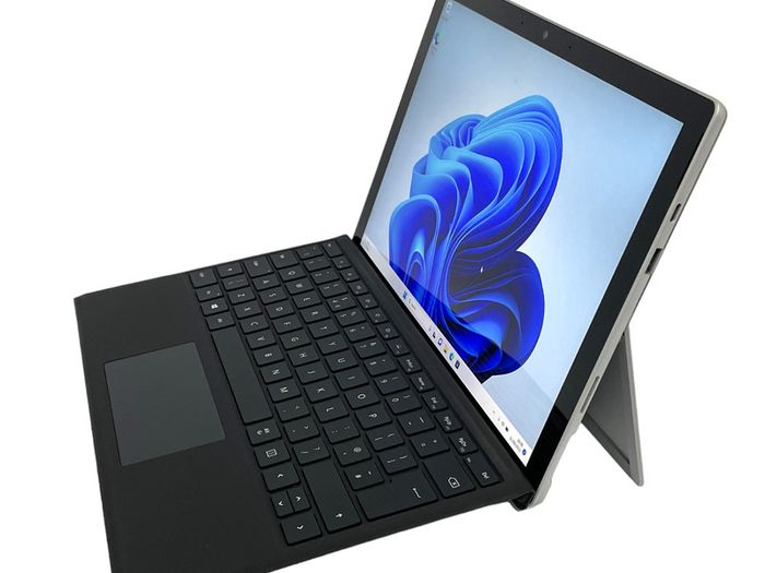 Microsoft Surface Pro 7+ Tablet Intel i5-1135G7 8GB RAM 256GB SSD 12.3" Win 11 Pro