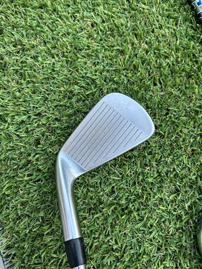 Titleist 718 MB irons