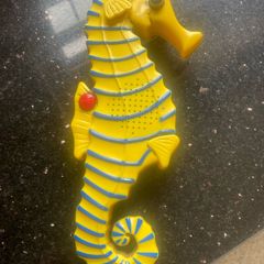 Vintage 90's Seahorse Shower Radio/Prop Use