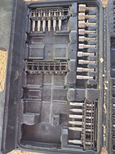 Drill bit set