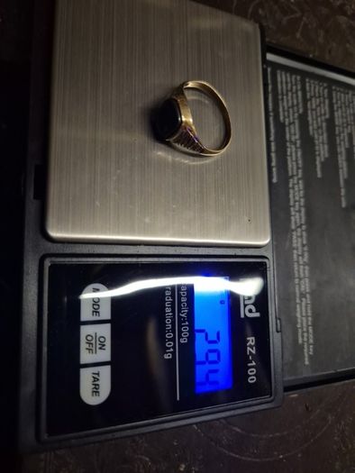 Vintage 9ct gold hematite signet  ring