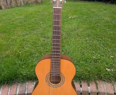Kay KC-333 Vintage Classical Guitar