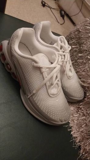 Nike size 4 perfect immaculate were 120