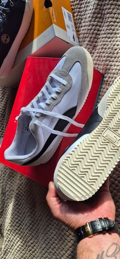 Mens Shoes