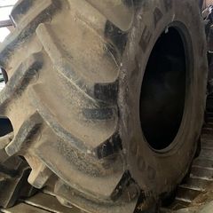 Tractor tyres and rims   and combine tyre