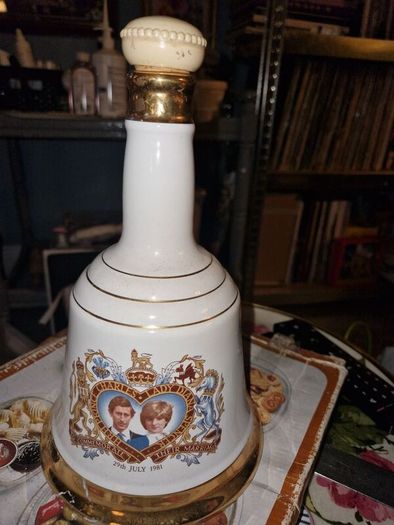 Bells Whiskey Charles and Diana Decanter