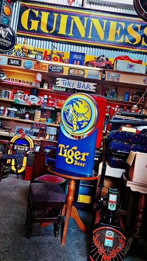 Rare Tiger Beer double sided pub light