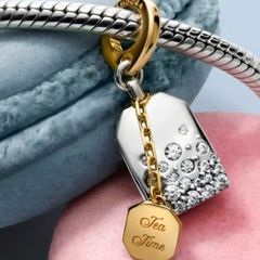 Pandora Bridgerton Tea Bag Dangle Charm