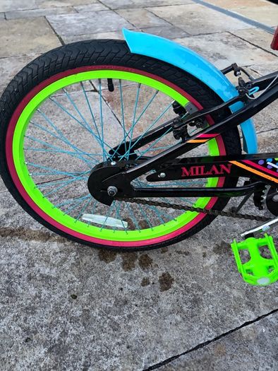 20 Inch Milan Bike with Handlebar Bag