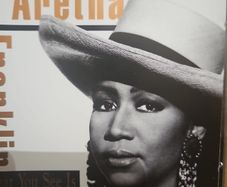 Aretha Franklin - What You See Is What You Sweat.