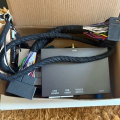 Wireless Apple Carplay / Android Auto Adapter