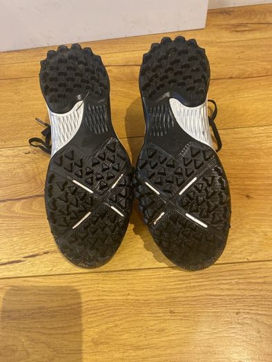 hockey shoes