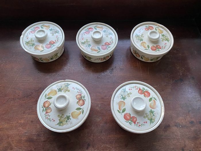 Wedgewood 'Quince' Dinner Service Set