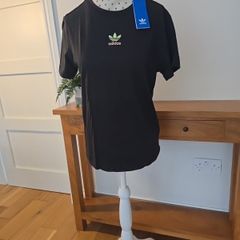 Girls black adidas t-shirt age 11 - 12