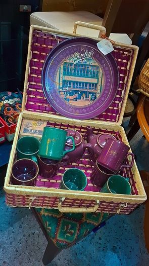 Vintage Bewleys Cafe gift hamper..