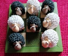 Noughts & Crosses Ceramic Sheep