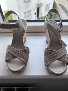 Nero Giardini Italian leather wedges