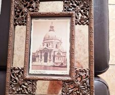 Genesis photo frame