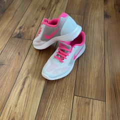 Nike runners pink 5.5uk