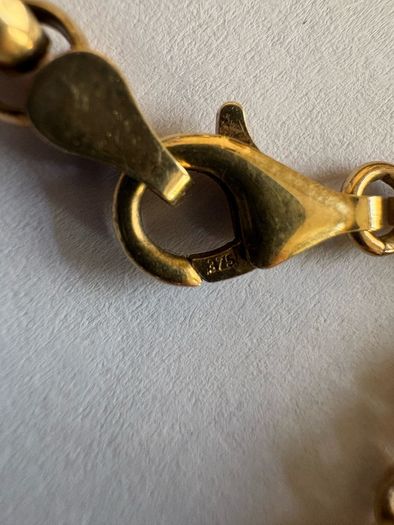 9k gold T bar chain / necklace