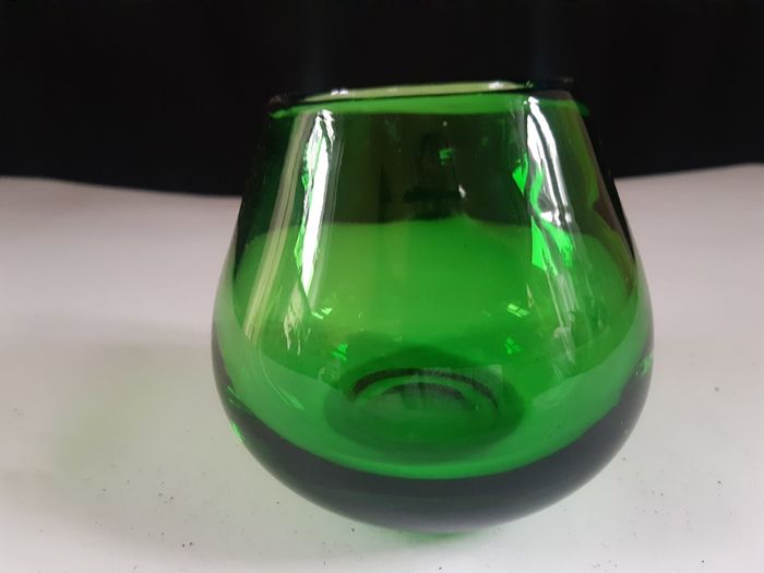 Green Glass Night Light Holder
