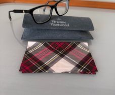 Vivienne Westwood Womans reading glasses