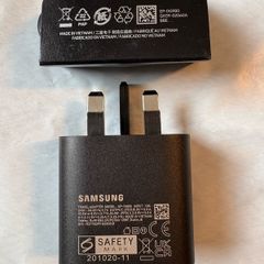 New Samsung fast charger 25W Plug and C type cable