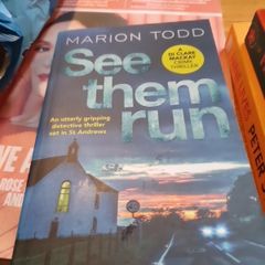 See Them Run Marion Todd Thriller From Pet Smoke Free Home In Very Good Condition