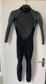 Wetsuit