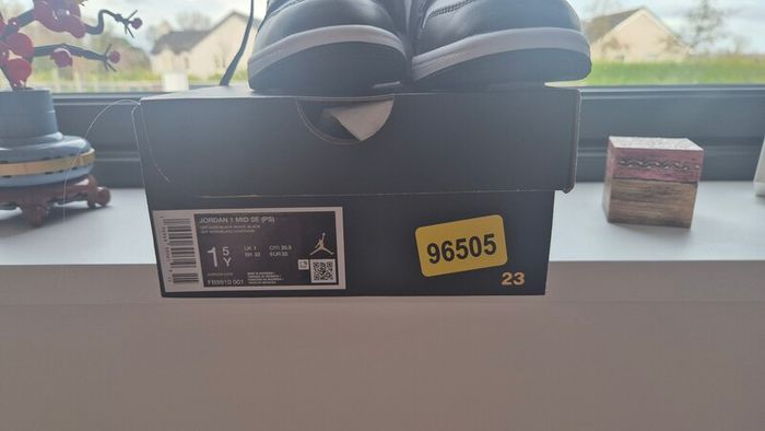 Nike Jordans 1 - brand new