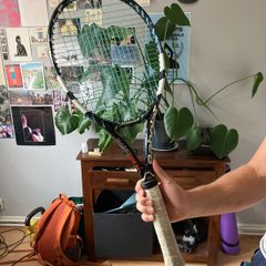 Tennis racket
