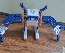 Meccano Micronoid robot toy