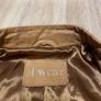 woman jacket Image 3