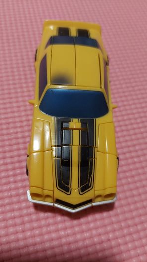 Transformer  / toy / bumblebee
