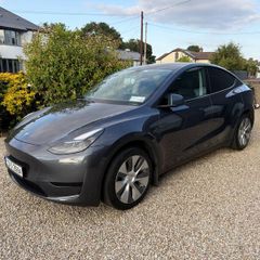 Tesla Model Y 2023 RWD