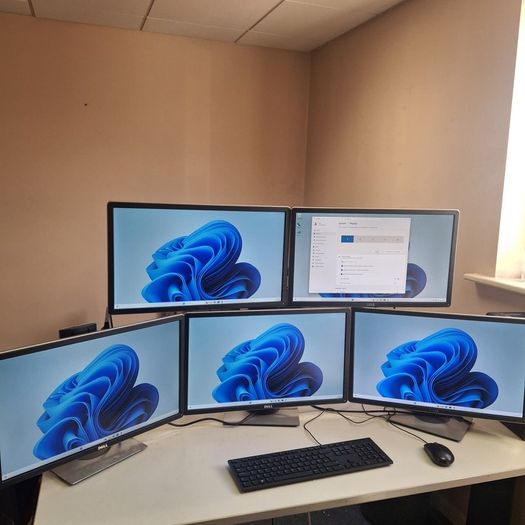 HP ProDesk 400 G5 MT Intel i7-8700 | Quadro P2000 5GB | Supports 5 Monitors | Powerful Multi-Display Setup