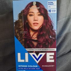 Schwarzkopf ultra violet hair dye