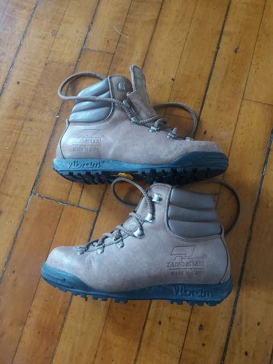Zamberlan walking boots Ladies
