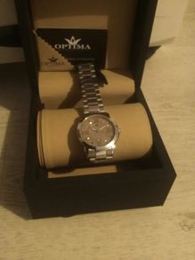 Mens watch