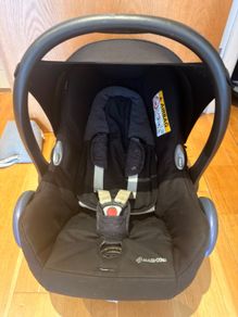 Maxi-Cosi CabrioFix CarSeat +NB insert + ISOFIX Base