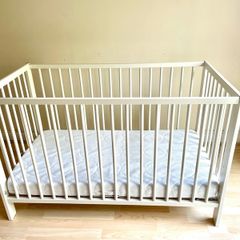 Ikea Gulliver baby cot and matress