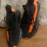 uk 41/7 trainers runner Yeezy inspired Image 3