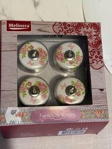 4 ceramic knobs