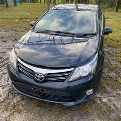 2014 Toyota Avensis Breaking