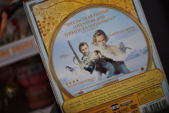 The Golden Compass ! 2 Disc Extended Edition ! DVD ! 2008 ! Starring Nicole Kidman and Daniel Craig !