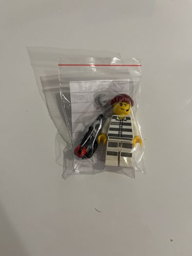 Lego City Police Jail Prisoner minifigure