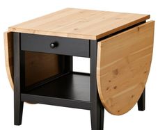 Foldable coffee table