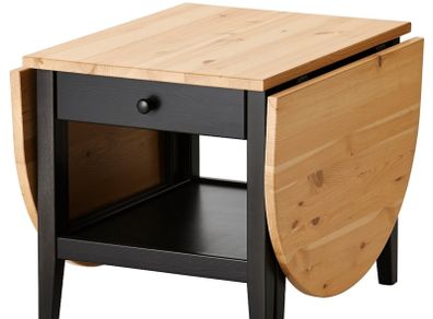 Foldable coffee table