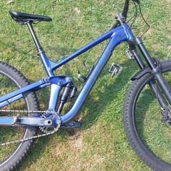Trek Slash 8 Hex Blue Mountain Bike full suspension 170mm