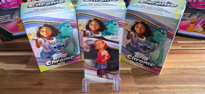 Topps Disney Chrome 2025